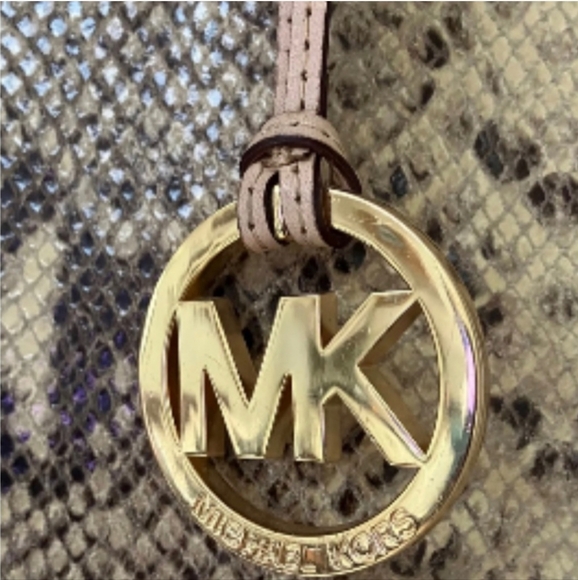 Michael Kors Embossed Snakeskin Tote EUC - Picture 7 of 11